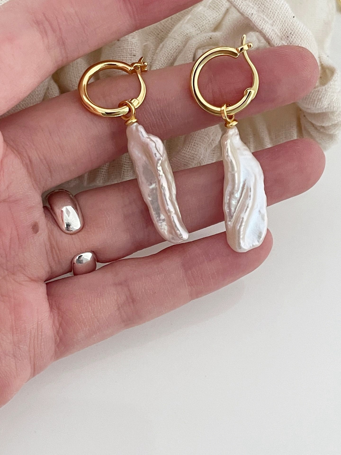 Dali Baroque Pearl Earrings