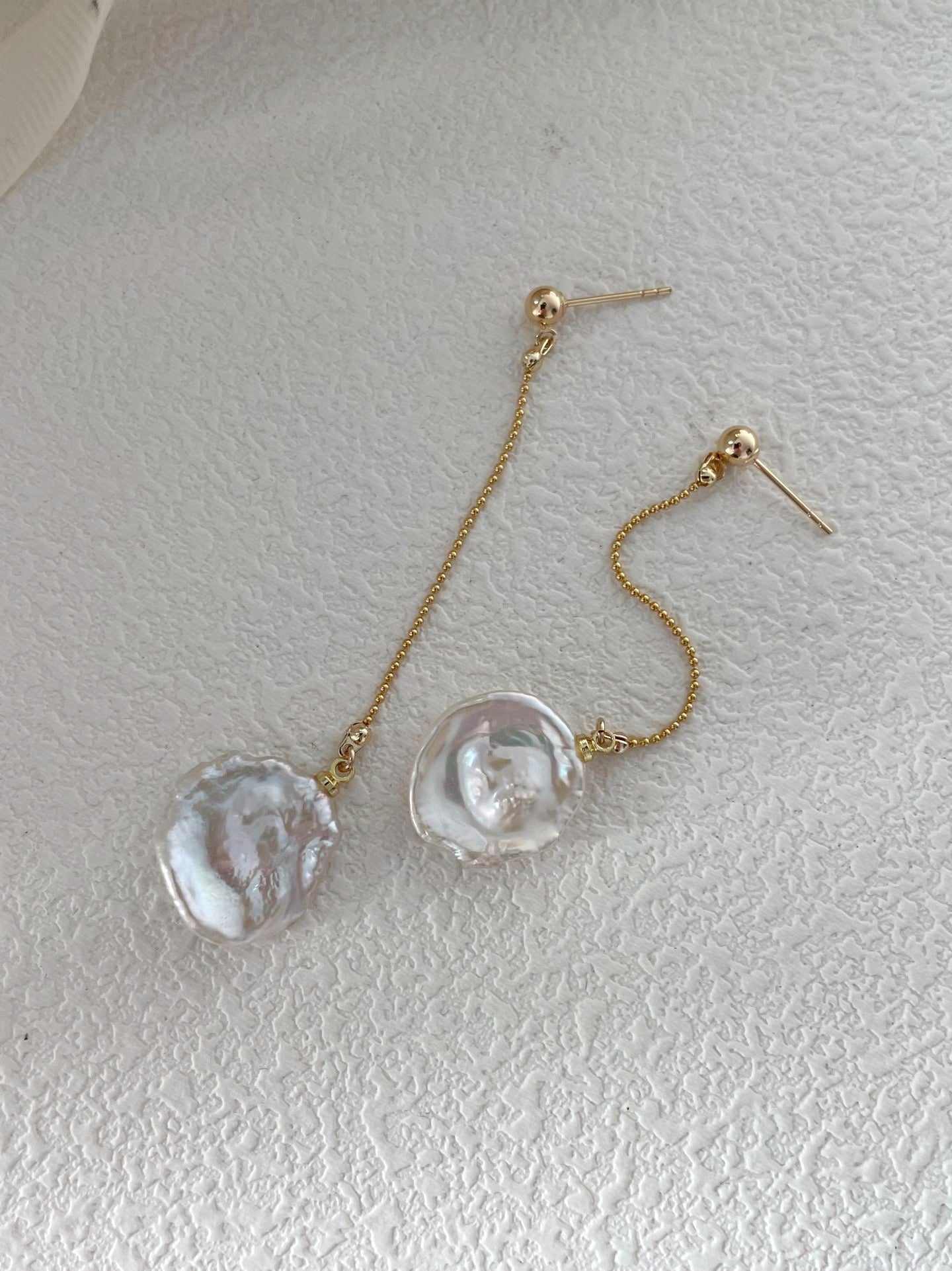 Amo lungo in oro e perle barocche