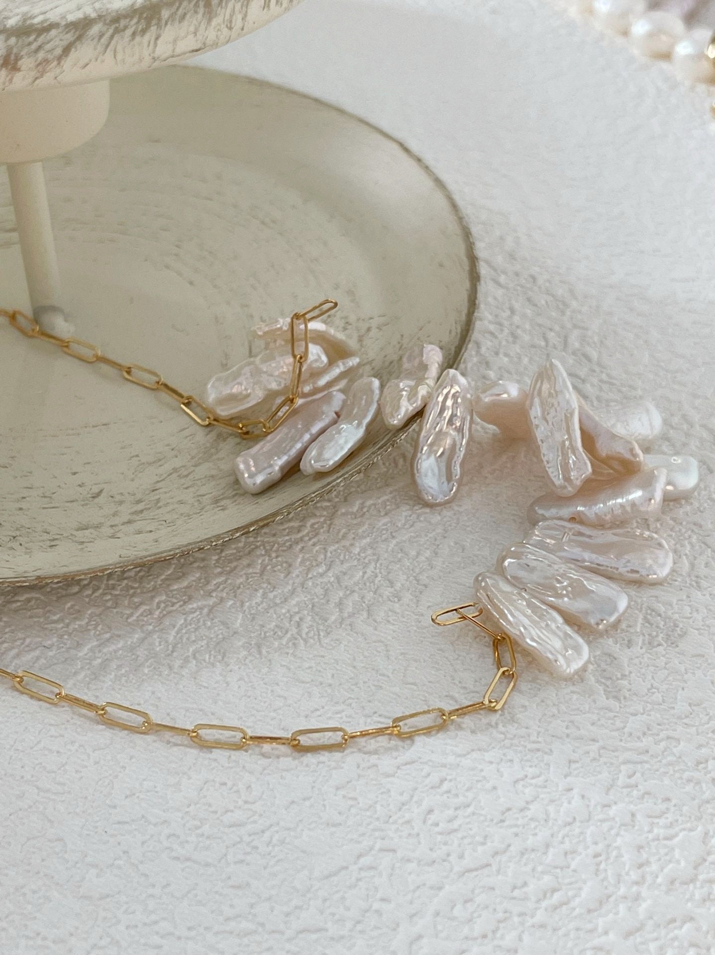Collana con perle barocche