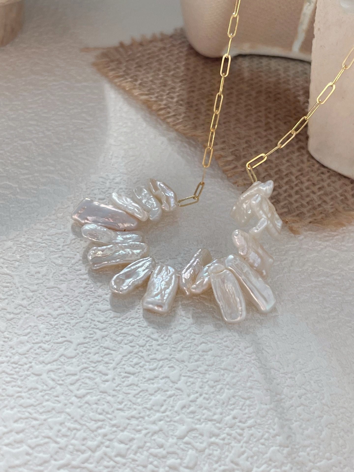 Collana con perle barocche