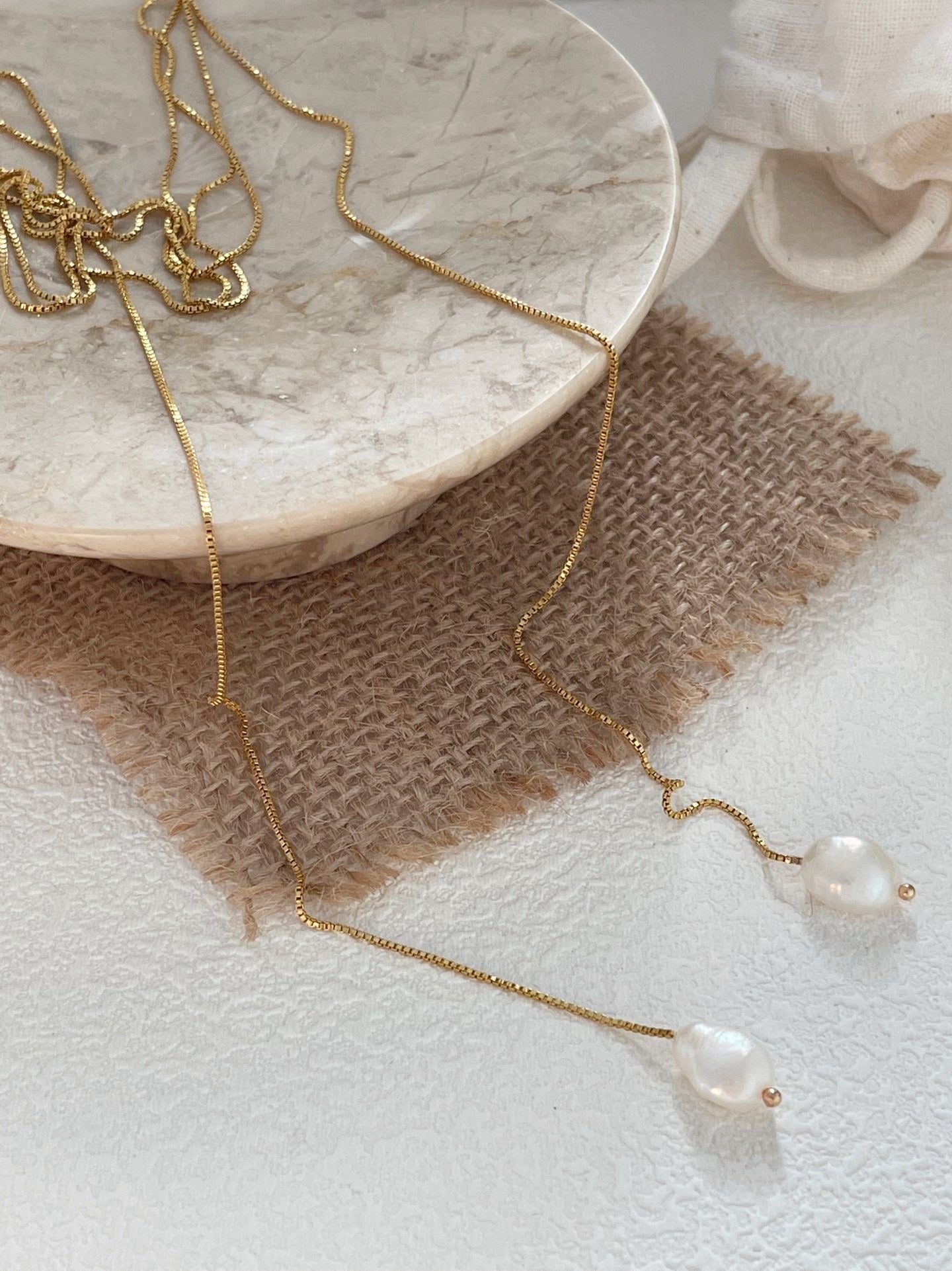 Collana in oro 14k regolabile