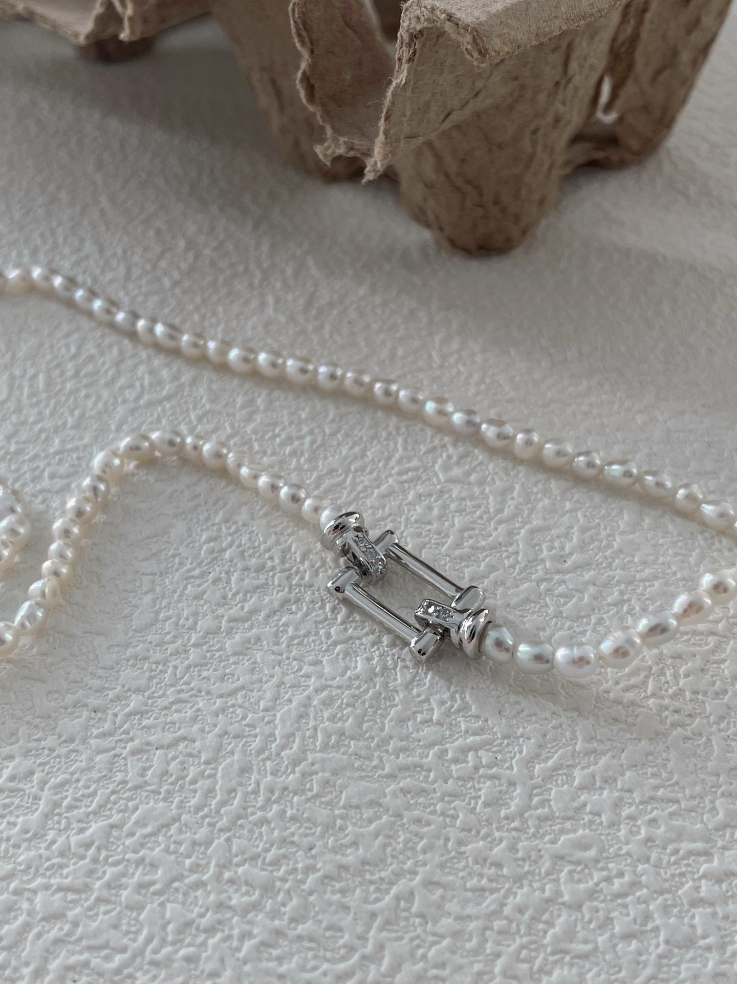 Collana di perle doppio con barocca grande