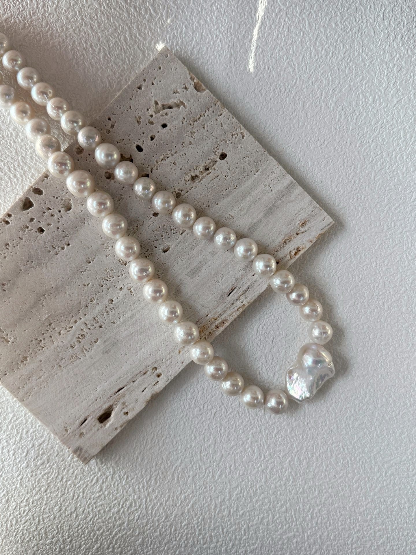 Collana con perla Edison e barocca