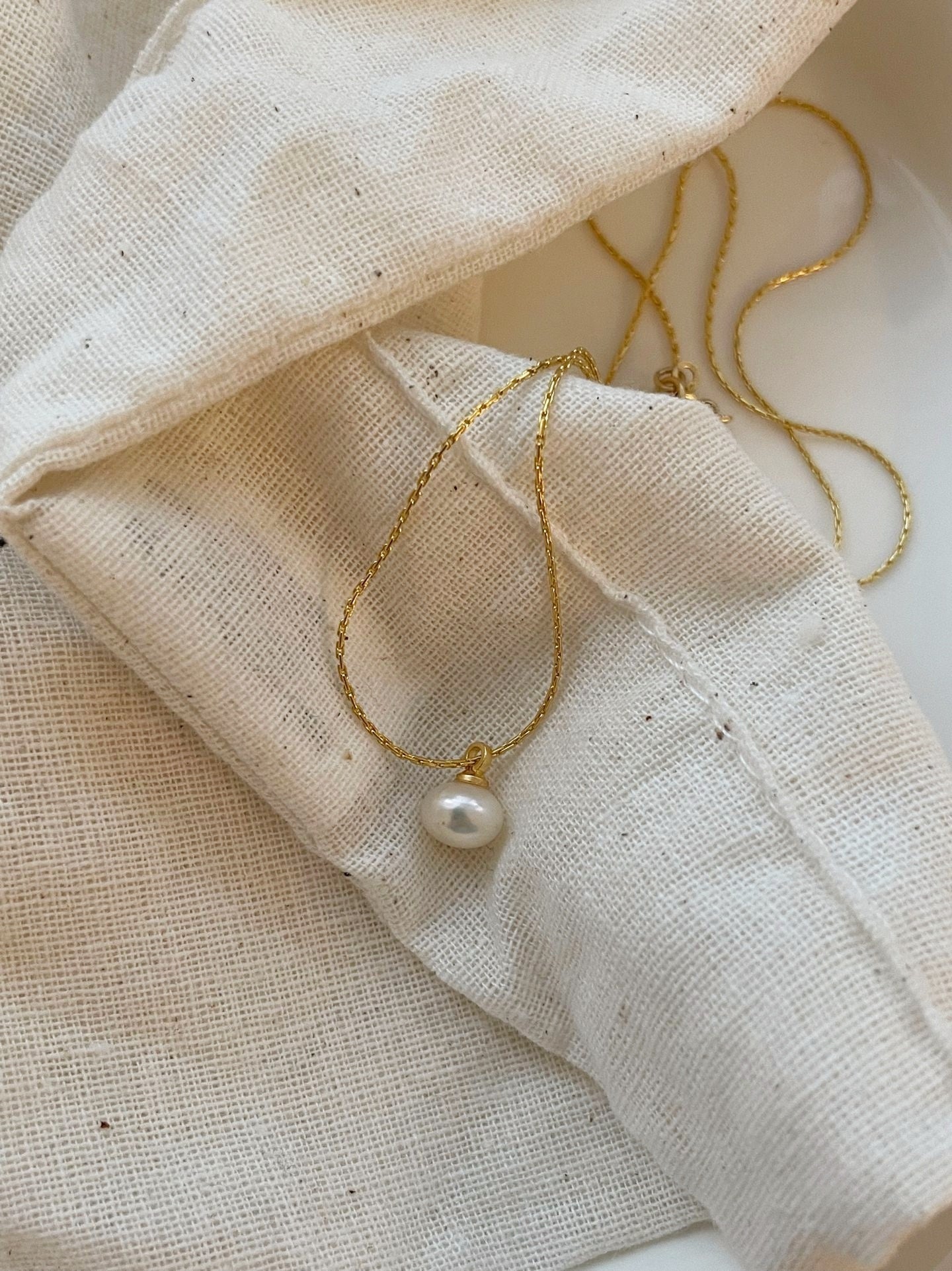 Collana di perle Mabe con oro 14k