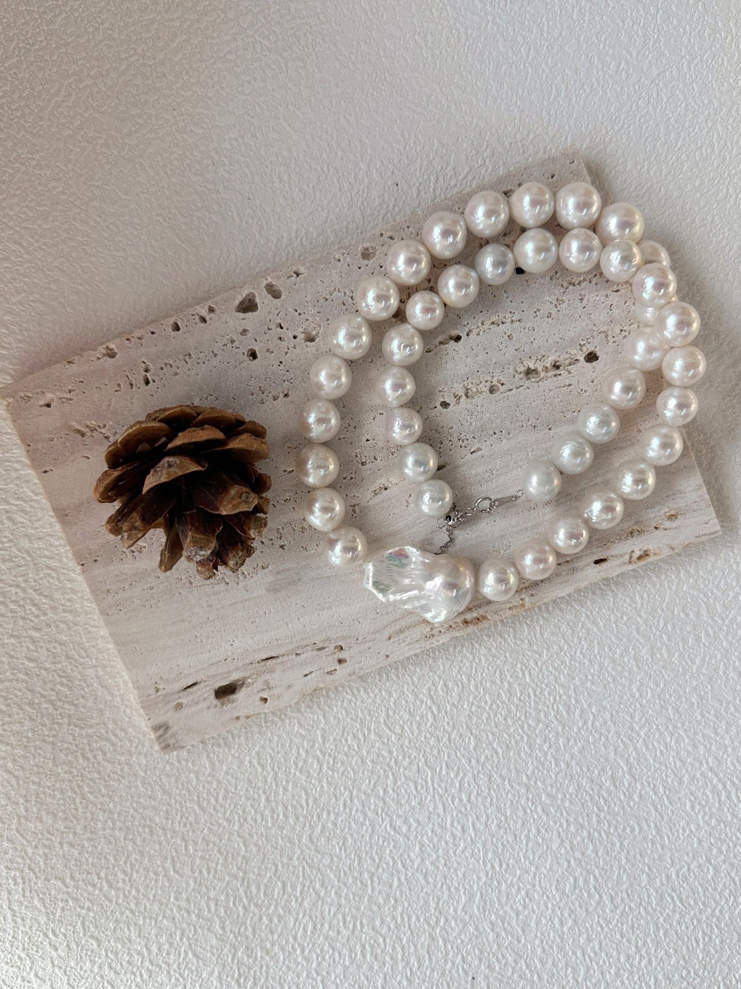 Collana con perla Edison e barocca