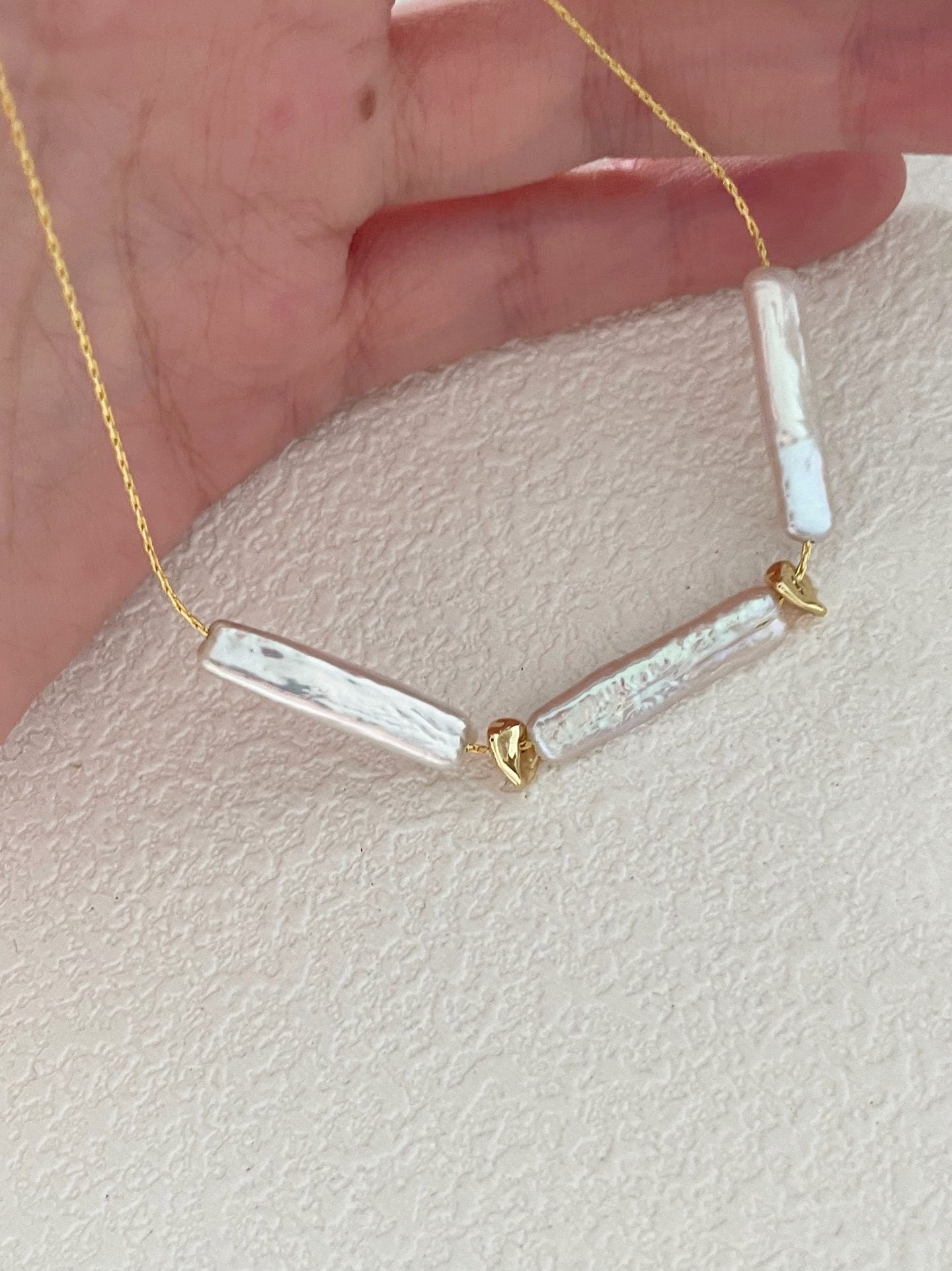 Girocollo in oro con perle barocche