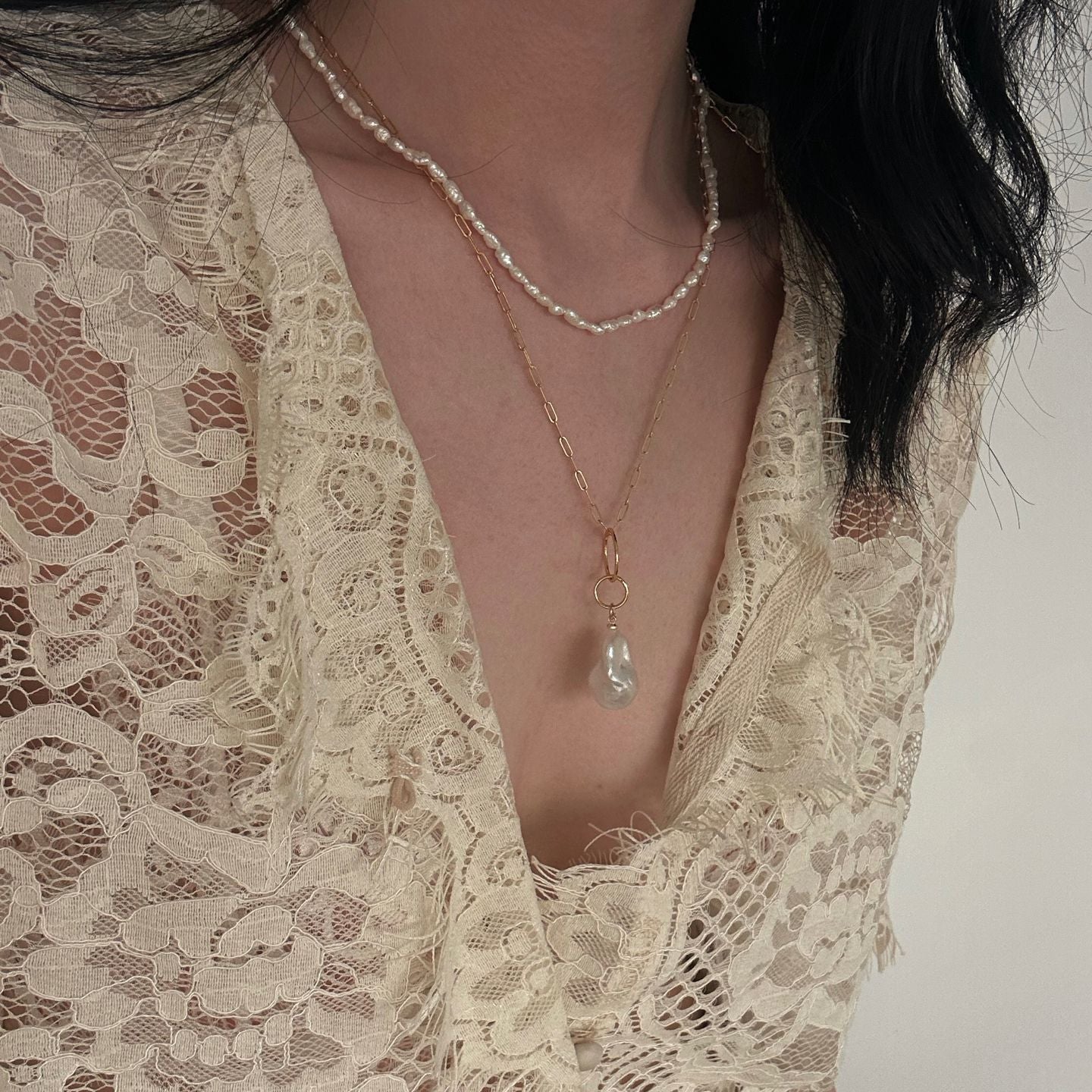 Collana barocca grande con catena quadrata