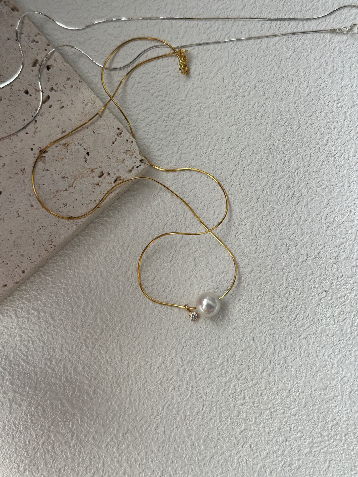 Collana in oro con perle Akoya d'acqua di mare