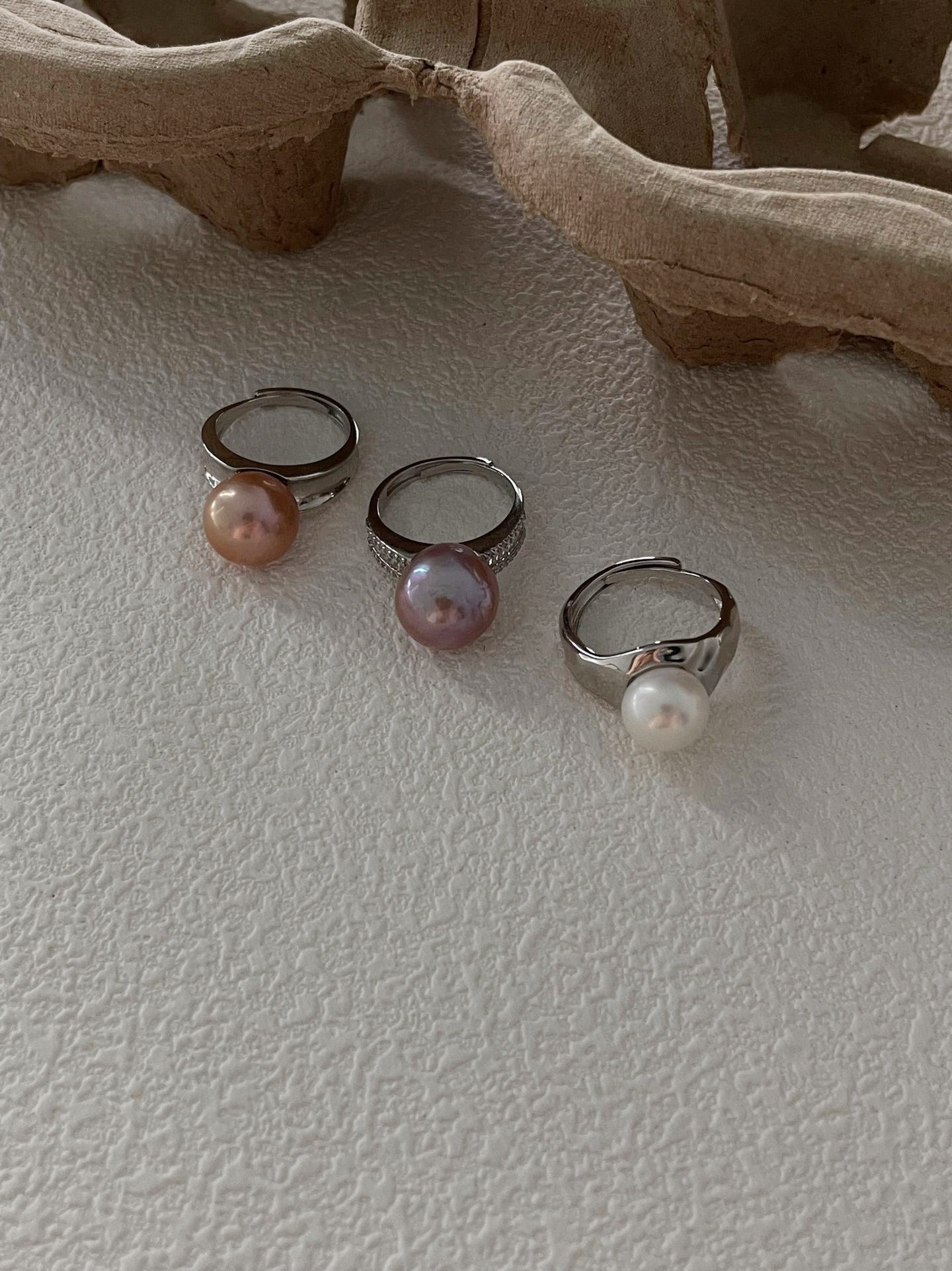 Anello in argento con perle Edison e diamanti