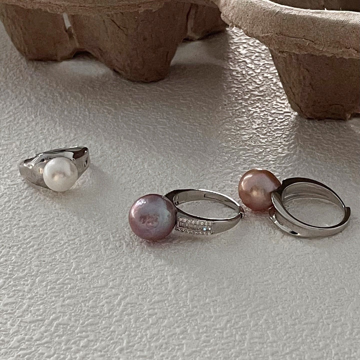 Anello in argento con perle Edison e diamanti