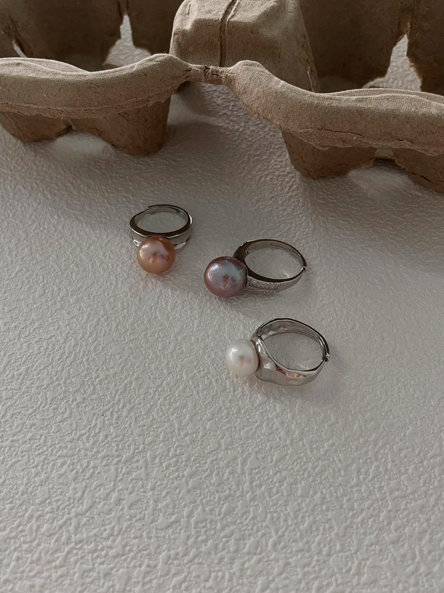 Anello in argento con perle Edison e diamanti