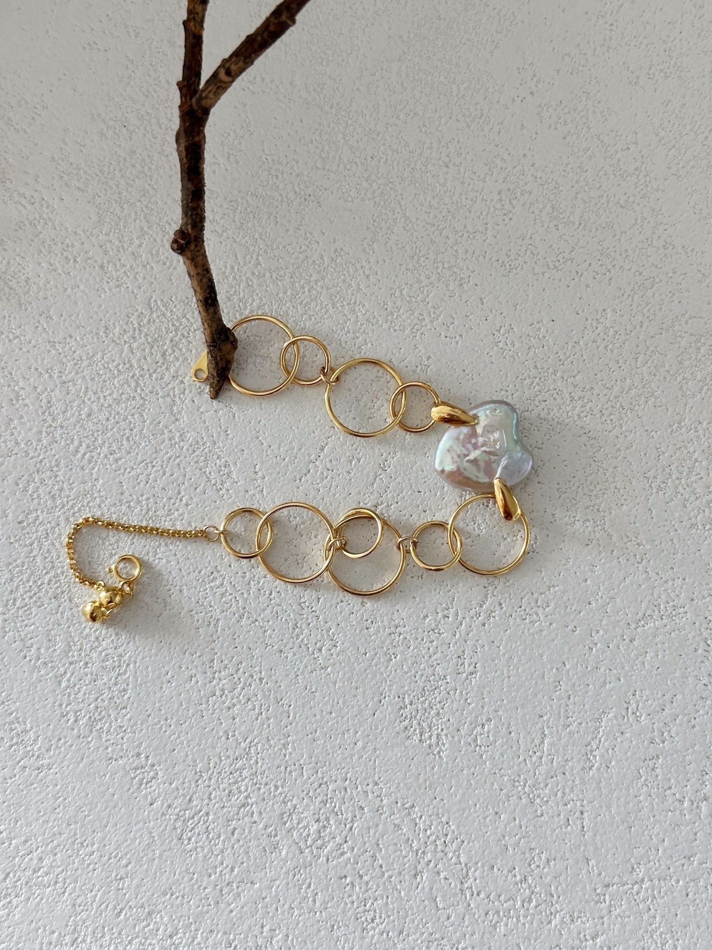 Bracciale con perle barocche di cuore