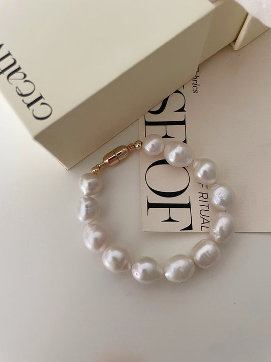 Bracciale con perle barocche naturali