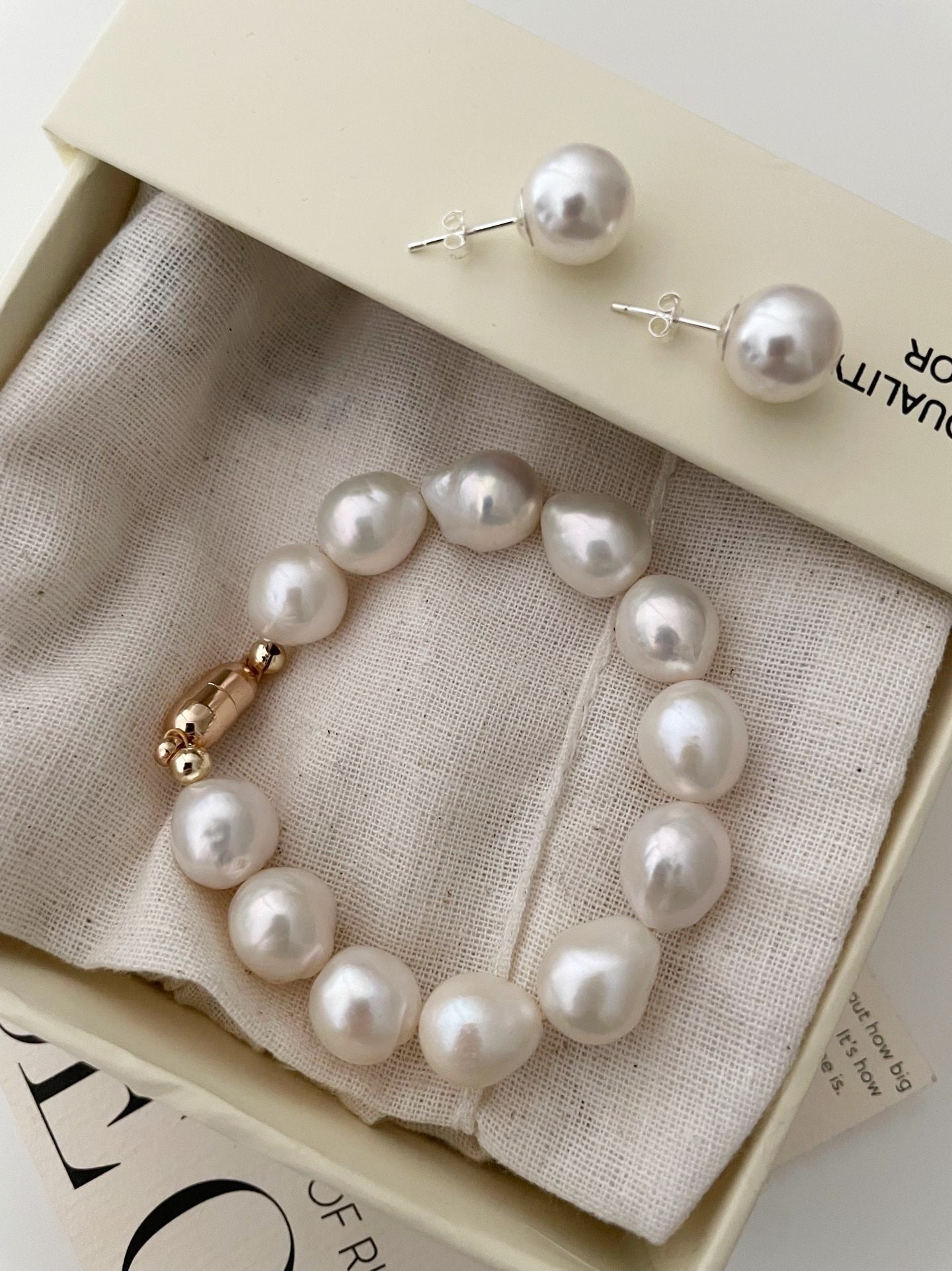 Bracciale con perle barocche naturali