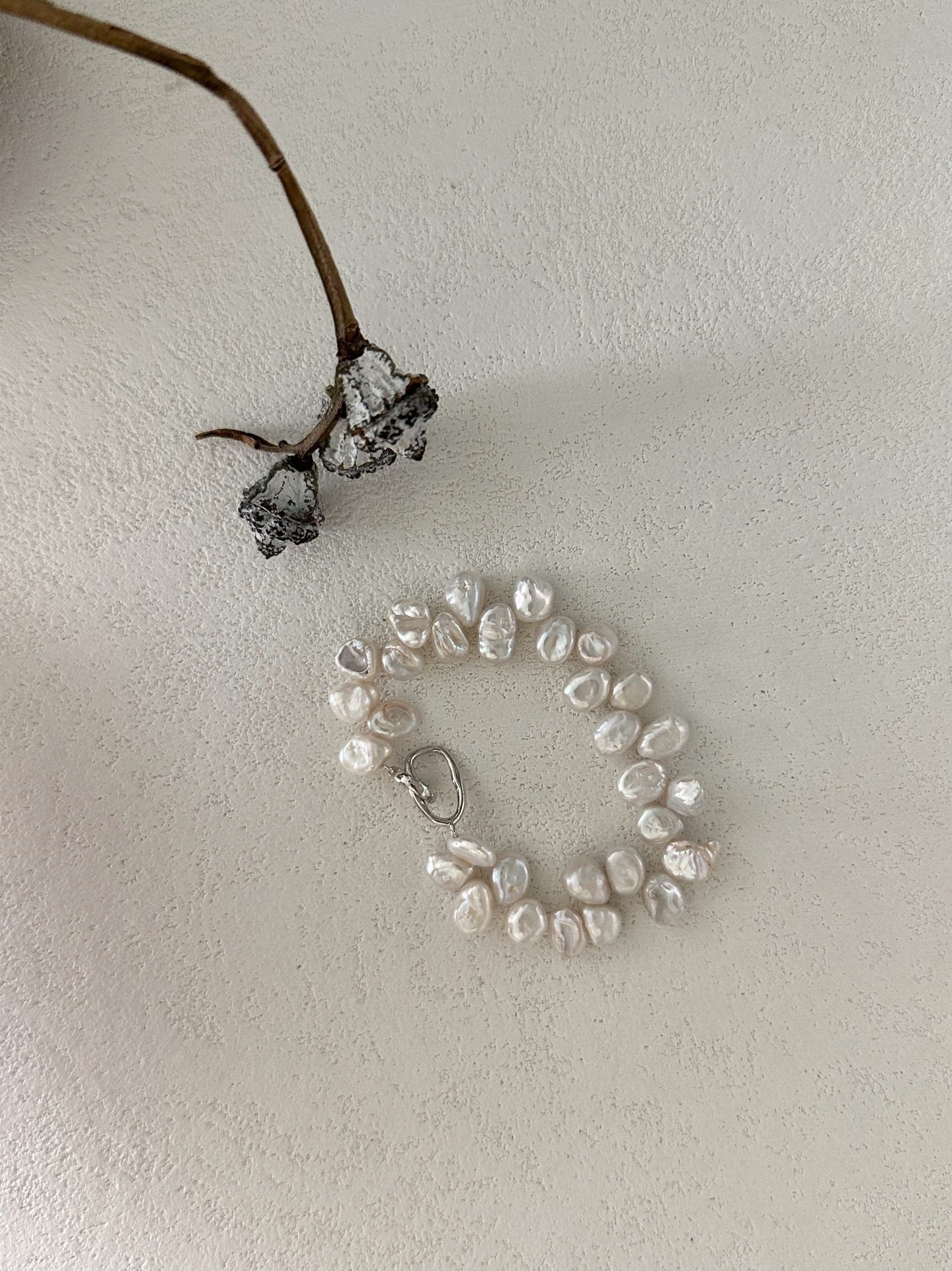 Bracciale con perle di mare Keshi