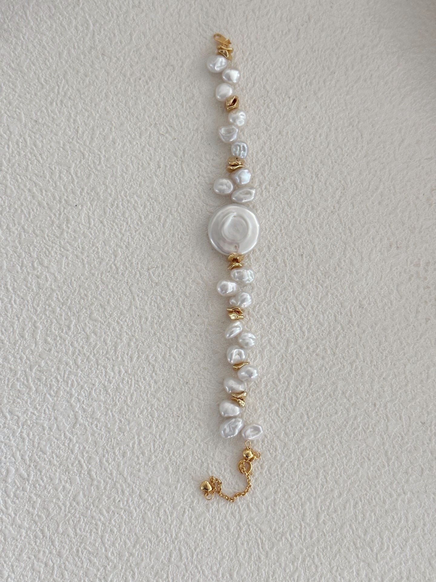 Bracciale con perle di mare Keshi e barocca