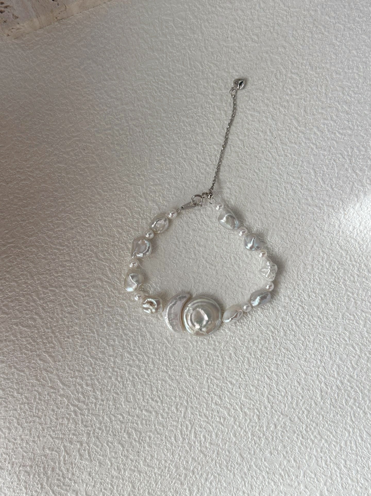 Bracciale con perle barocche luna