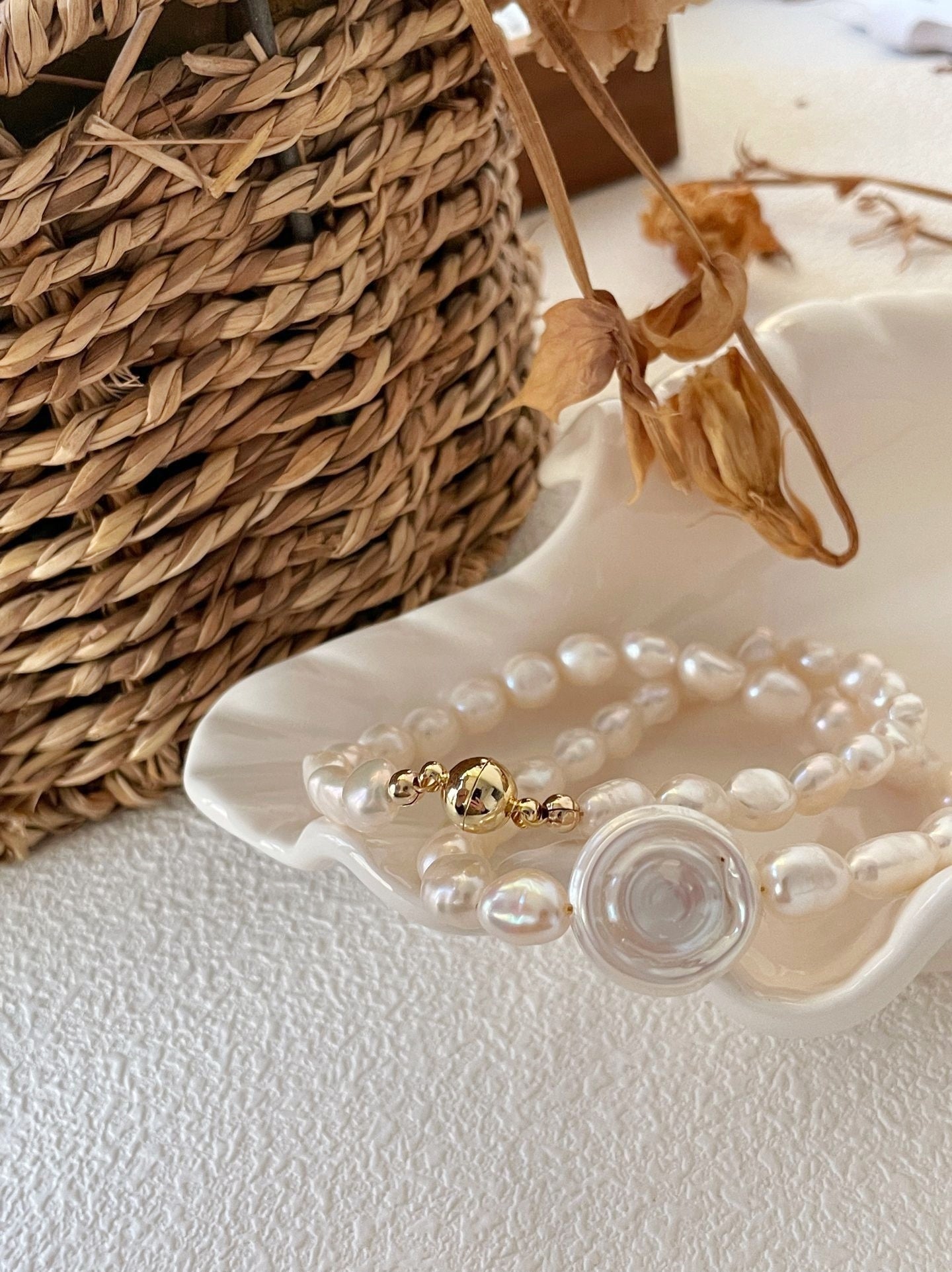 Collana con perle in stile romano vintage