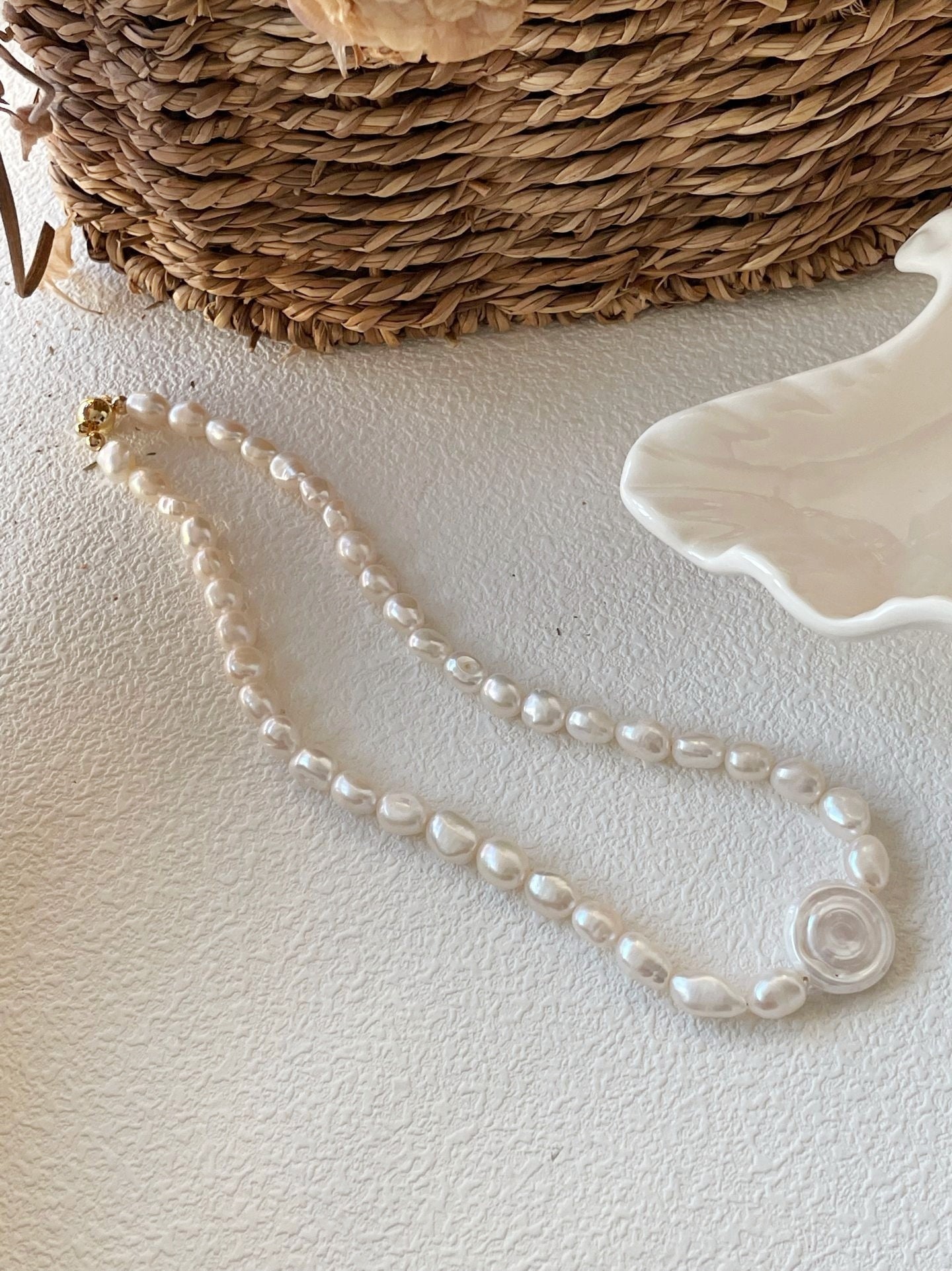 Collana con perle in stile romano vintage