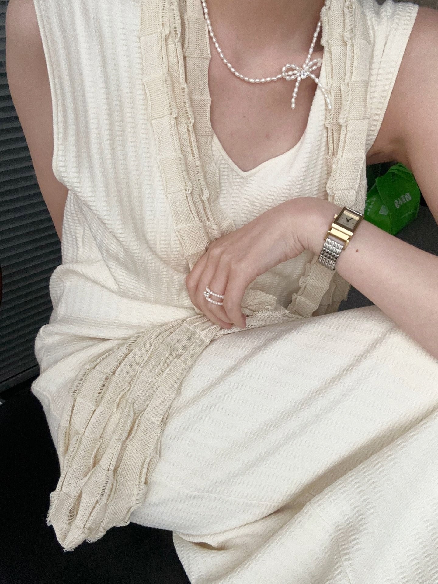 Collana di perle con fiocco