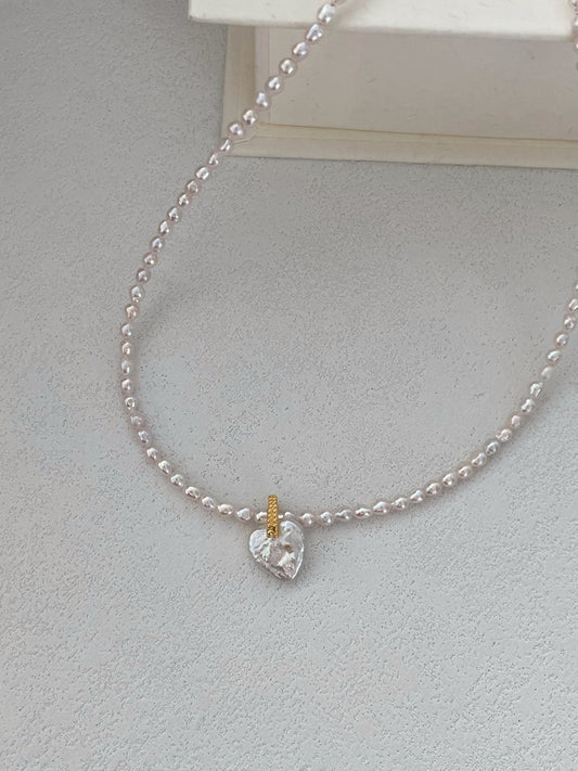Collana di barocca rosa con cuore