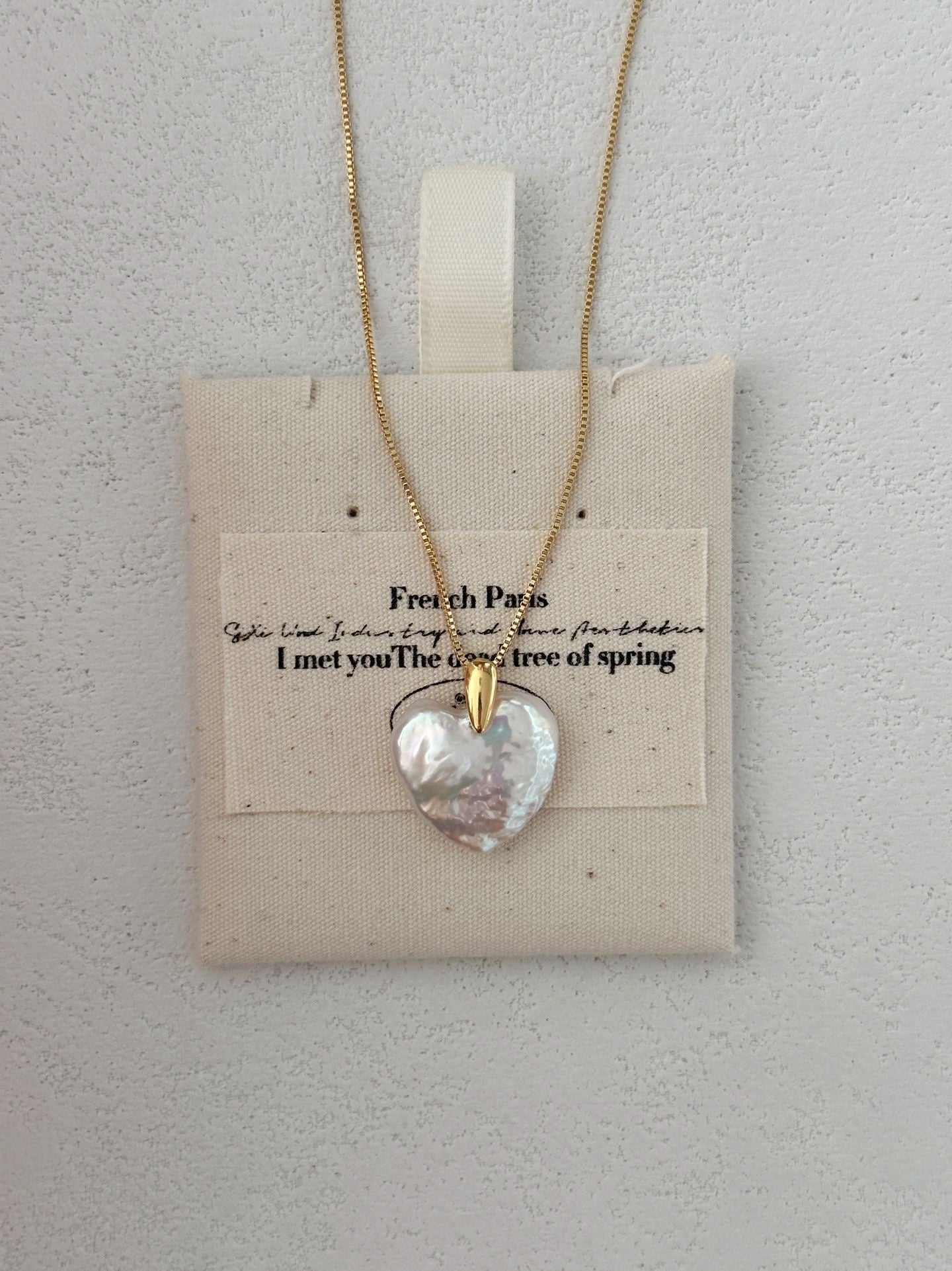 Collana d'oro con perla cuore