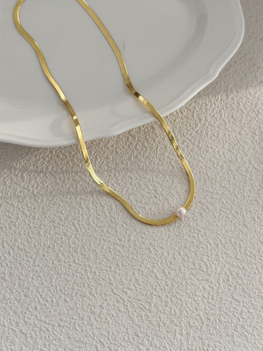 Singola perla serenade collana d'oro