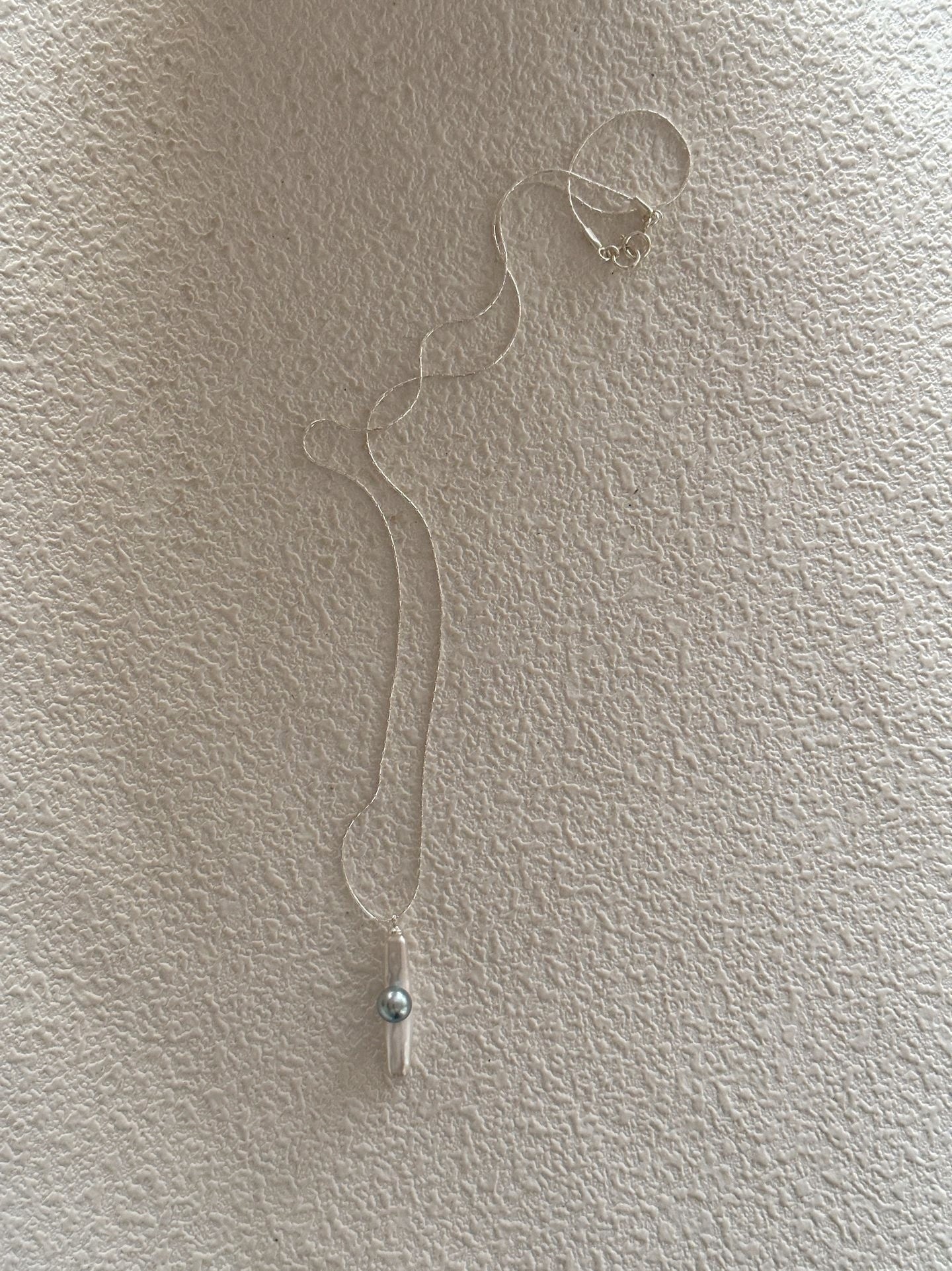 Collana con barocca di barre e perla Akoya