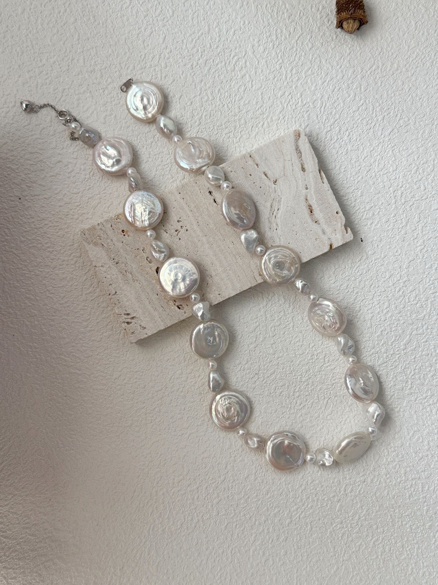 Girocollo con perle barocche