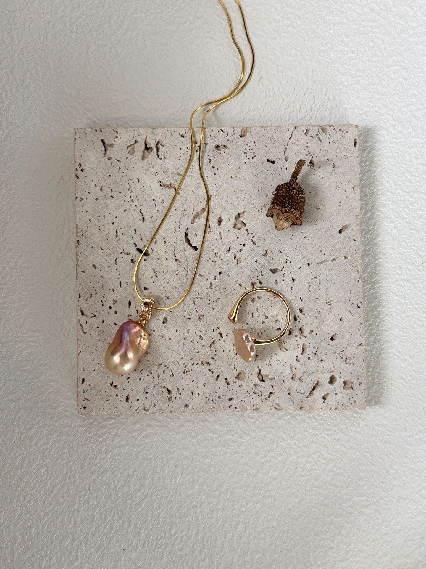 Collana piccolo barocco iridescente