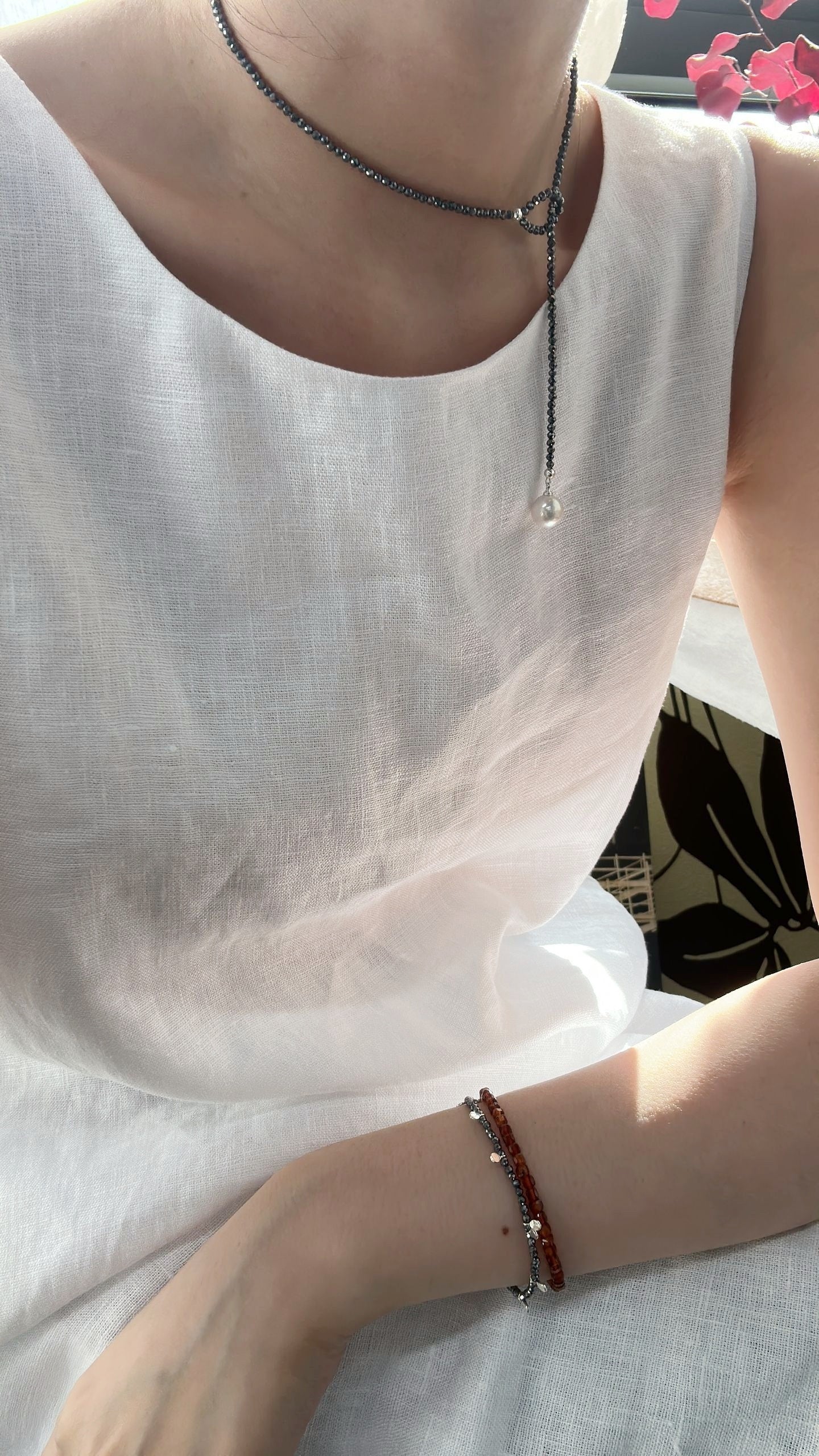 Collana di cristallo grigio e Akoya