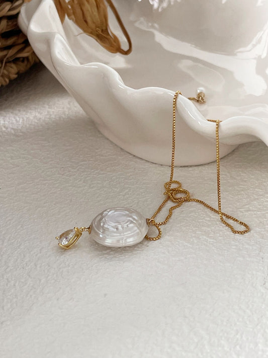 Collier con perla e zircone