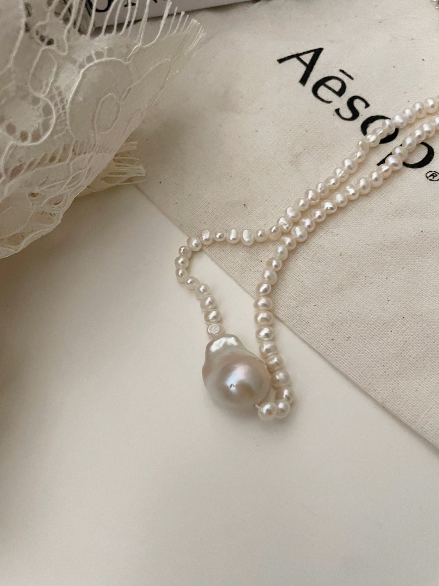 Collana con perle barocche