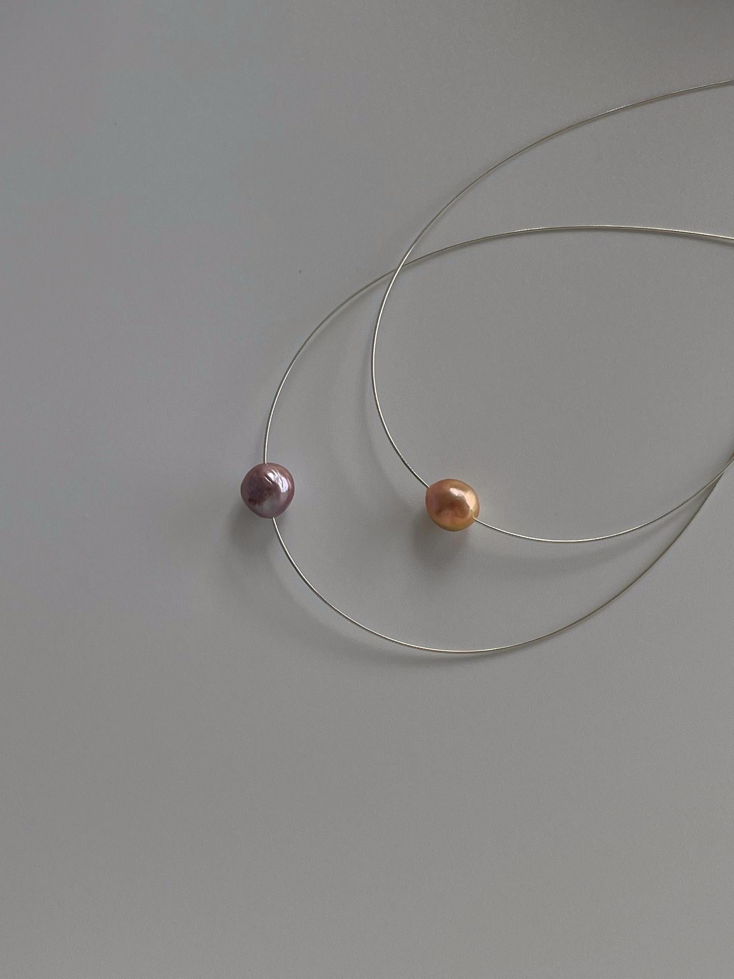 Girocollo con barocco colorato
