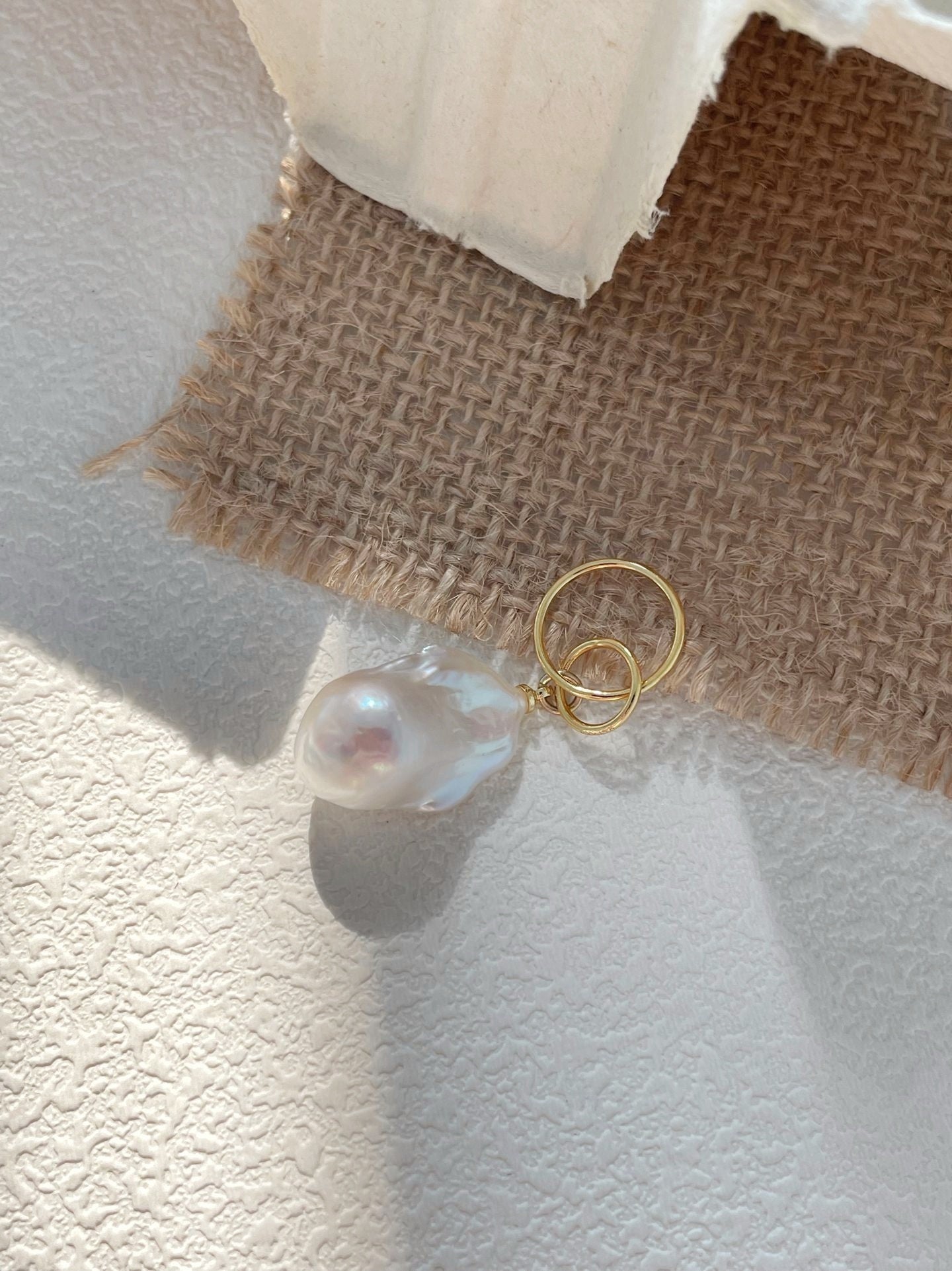 Collana barocca grande con catena quadrata